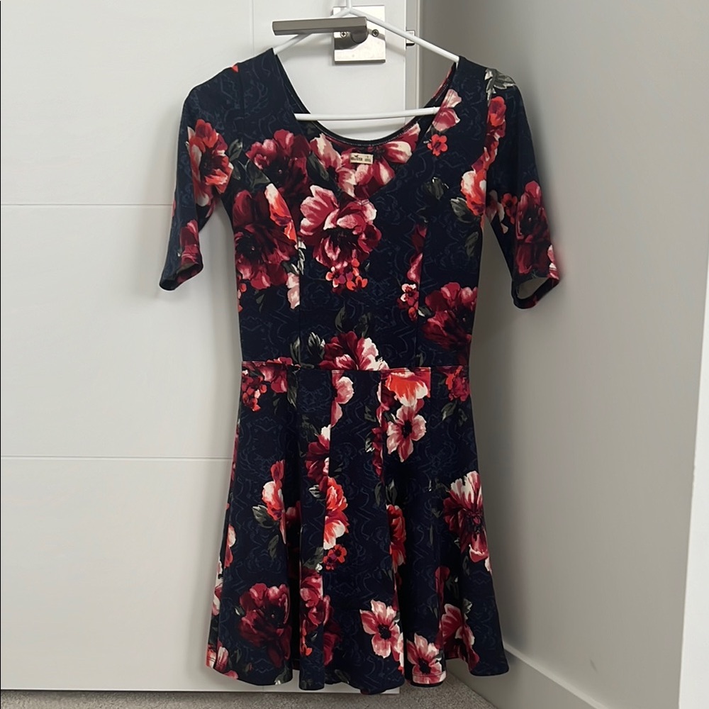 Hollister Floral Mini Dress - Navy and Red